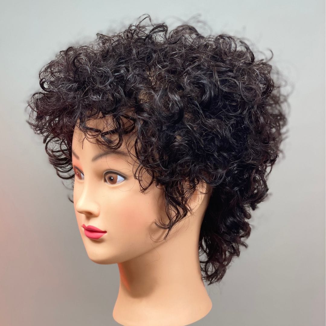 Bringing Out the Curl with Circle Cutting - photo 2