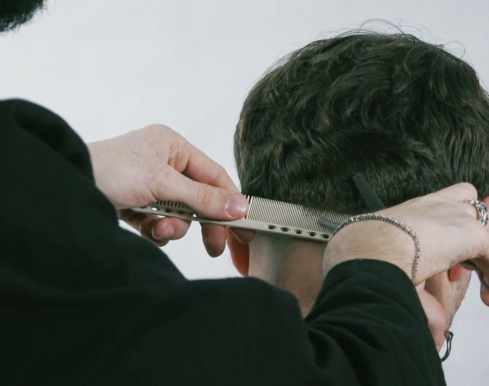 Taper Fade na włosach kręconych - zdjęcie 6