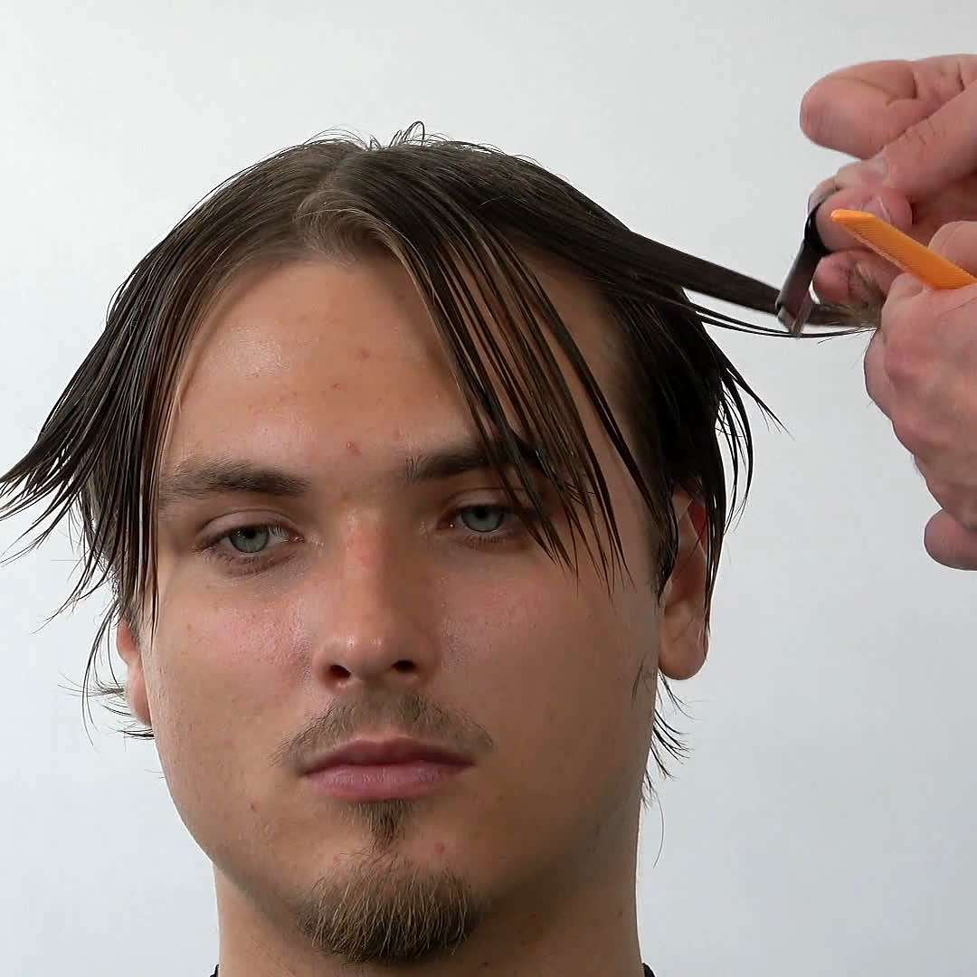 Luźny middle part z teksturą - zdjęcie 5